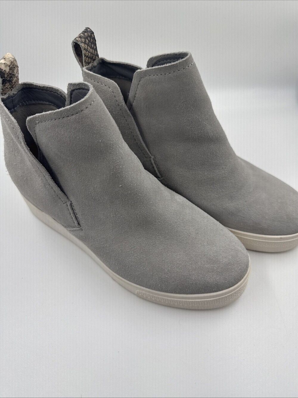 Dolce Vita Gray Suede Hidden Wedge Sneaker Booties US 7.5